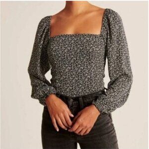 Abercrombie & Fitch Square Neck Floral Top Black & White - XL